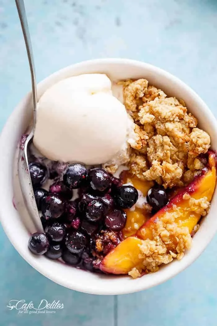 This Blueberry Mango Crumble Is Pure Sunshine In A Bowl — You'll Make…
